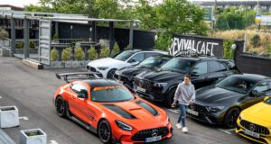 Salida AMG DAY de Six2Six en Revival Café Madrid