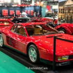 Ferrari Testarossa en el salon de Retromobile Paris