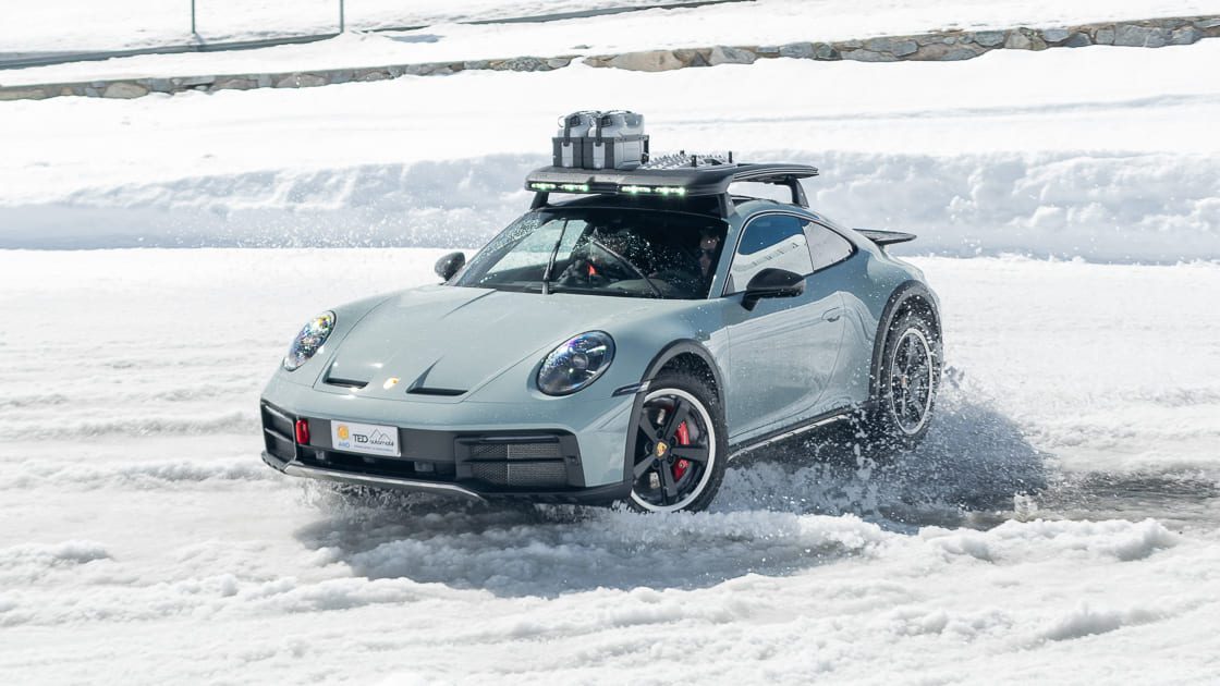 Porsche Dakar en Autobello Andorra 2024 disfrutando del Circuito Pas de la Casa en Andorra