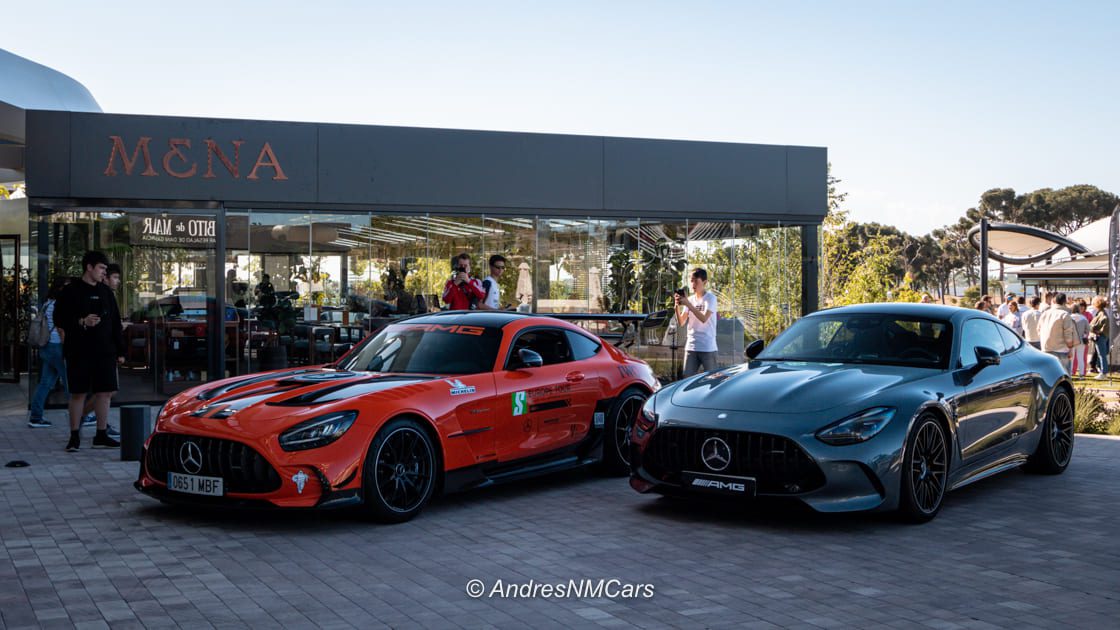 Mercedes AMG GT Black Series y nuevo Mercedes AMG en la salida de la Ruta 6to6 Madrid por su 18 Aniversario en el restaurante La Mena