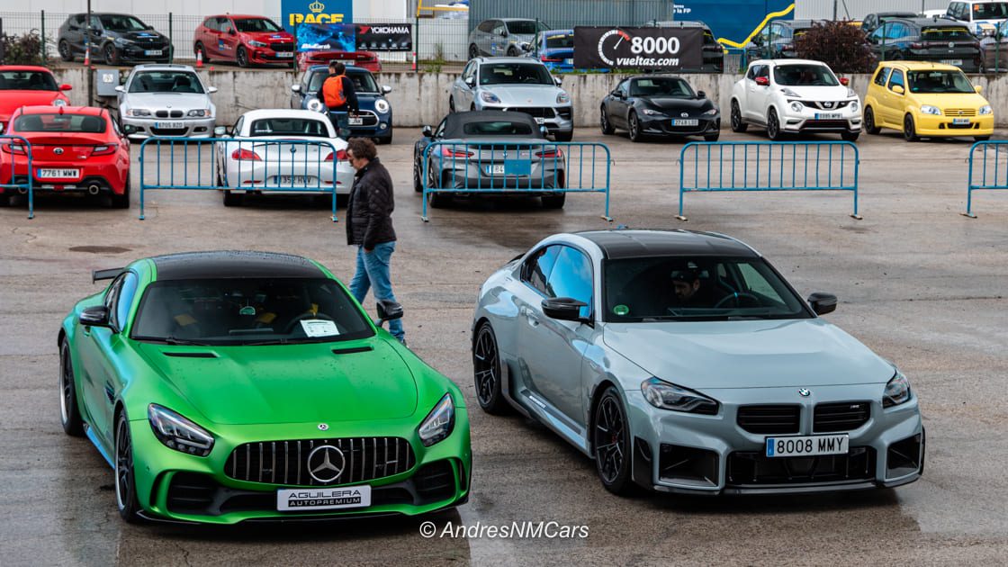 Mercedes-Benz AMG GTR y el nuevo BMW M2 M Performance en el Circuito del Jarama