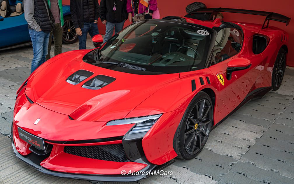 Ferrari SF90 XX Spider