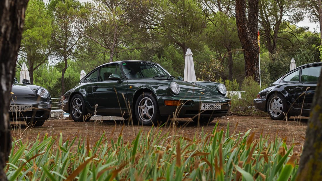 Porsche 911 964 asistente al evento Breakfast and Cars organizado por Ifyoulikecars