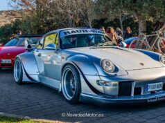 Porsche RWB y Ferrari 430 en el evento Roadstr Christmas Breakfast en Guadalajara