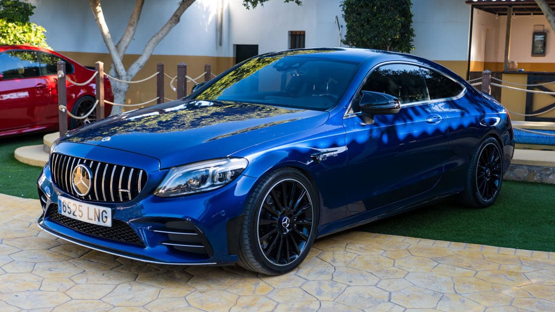 Mercedes-Benz Clase C AMG en el evento en el que Carrera del Desierto debuta como Club Deportivo en su última ruta en Almería