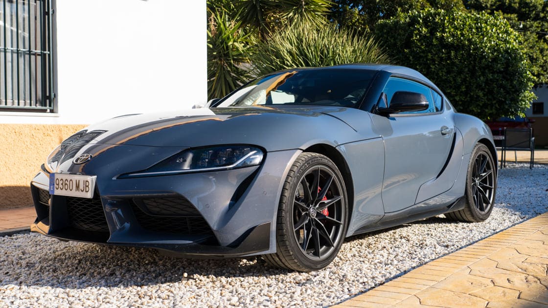 Toyota Supra en el evento en el que Carrera del Desierto debuta como Club Deportivo en su última ruta en Almería