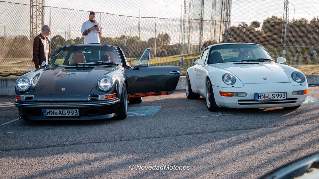 Dos Porsches Clásicos en el Afterwork de Roadstr en Madrid