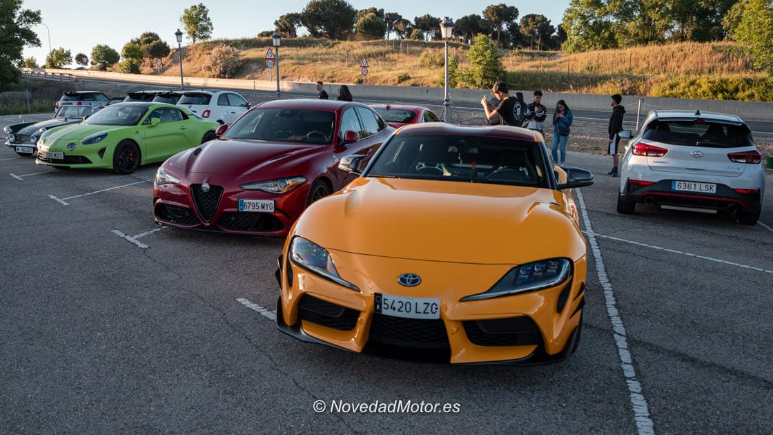 Coches Deportivos en el Afterwork de Roadstr en Madrid