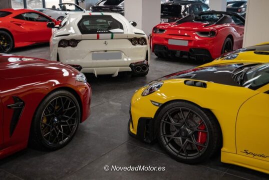 ICONIC Motor Gallery