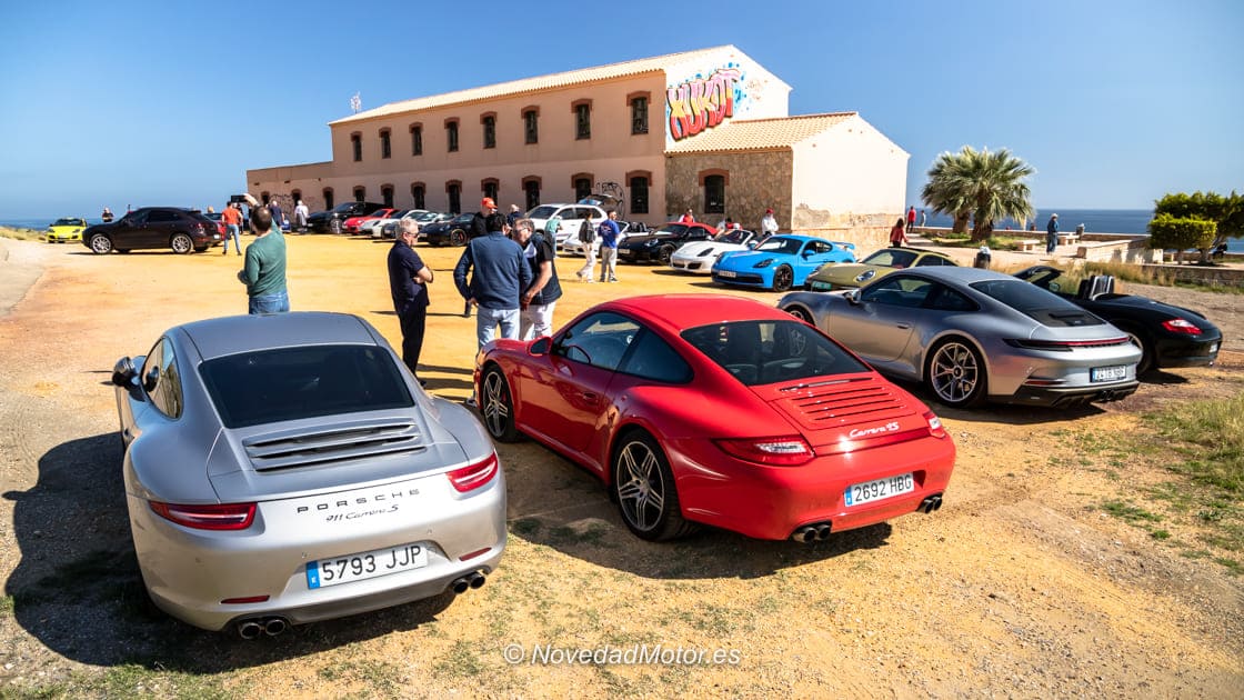 Segunda parada de la Ruta Costa de Almería organizada por Club Porsche Granada - Almería en mirador Segunda parada de la Ruta Costa de Almería organizada por Club Porsche Granada - Almería en mirador
