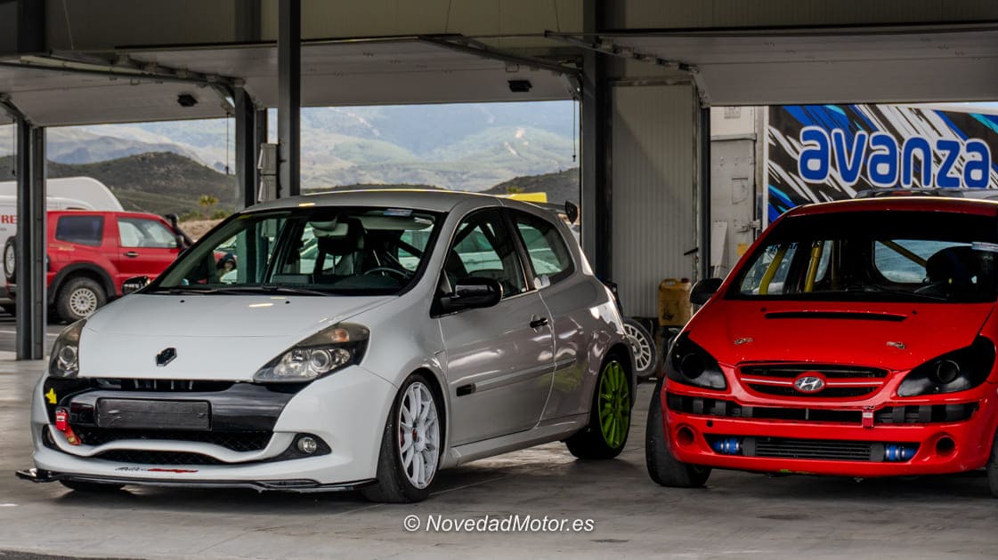 Boxes del Trackday Almería de Paddock GT Club en el Circuito de Tabernas