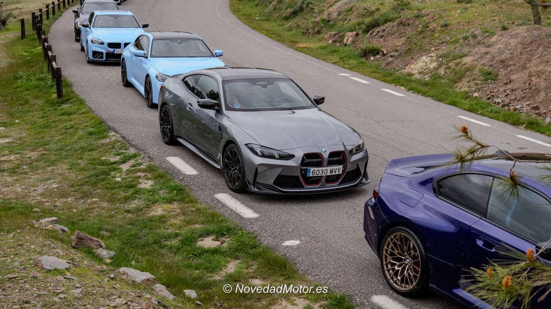 Parada del grupo BMW M en ruta por la sierra de Almería Parada del grupo BMW M en ruta por la sierra de Almería