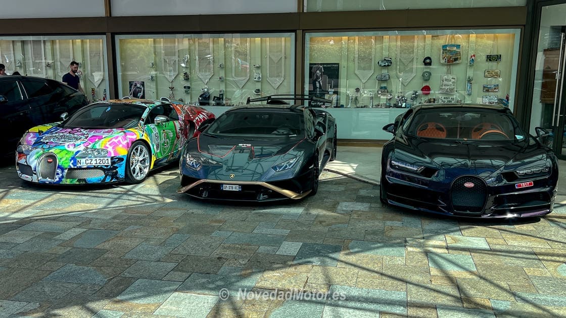 Parking Superdeportivos del Hotel Fairmont Montecarlo visto haciendo Car Spotting en Mónaco Parking Superdeportivos del Hotel Fairmont Montecarlo visto haciendo Car Spotting en Mónaco
