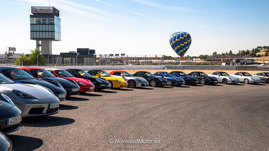 Gran concentración de Porsche en el Circuito del Jarama durante el Porsche Spain Meeting 2026